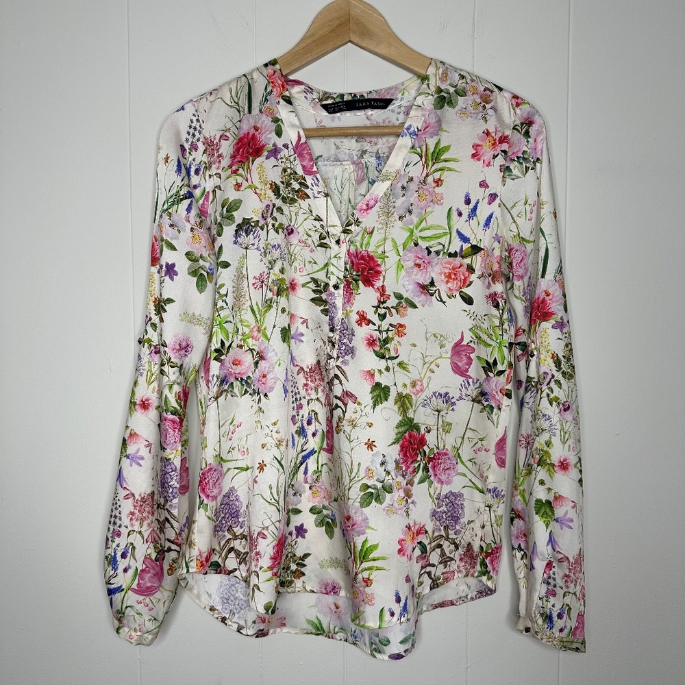Zara Basic Flower Blouse, Size XS, Made in Spain